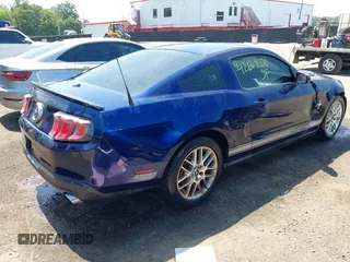 2012 Ford Mustang Premium с VIN 1ZVBP8AM1C5206257, выставлен на аукционе IAAI как лот 42568358 с пробегом 158 670 миль миль и . История ставок и продаж доступна на DreamBid. Изображение 4.