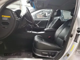 2009 Hyundai Genesis with VIN KMHGC46E99U043642, listed as a Copart auction lot 43167365 with 114,860 mi miles and Salvage Title. Bid and sale history available at DreamBid. Image 7.