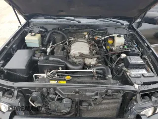 2001 Lexus LX 470 z VIN JTJHT00W513509447, wystawiony jako Copart lot #43988595 z przebiegiem 251 861 mil mil oraz Tytuł czysty. Historia ofert i sprzedaży dostępna na DreamBid. Obrazek 12.