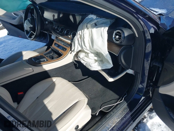 2021 Mercedes-Benz E 350 with VIN W1KZF8EB8MA935738, listed as a IAAI auction lot 41355282 with 63,160 mi miles and . Bid and sale history available at DreamBid. Image 5.