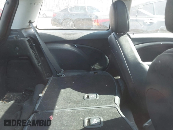 2007 MINI Hardtop with VIN WMWMF33537TU60428, listed as a IAAI auction lot 41753810 with 218,137 mi miles and . Bid and sale history available at DreamBid. Image 8.