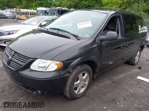2007 Dodge Grand Caravan SXT z VIN 2D4GP44L07R121507, wystawiony jako IAAI lot #42244110 z przebiegiem 119 261 mil mil oraz . Historia ofert i sprzedaży dostępna na DreamBid. Obrazek 2.
