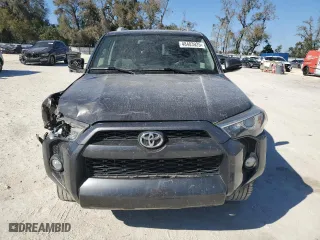 2018 Toyota 4Runner SR5 with VIN JTEZU5JR4J5180721, listed as a Copart auction lot 48403925 with 89,861 mi miles and Salvage Title. Bid and sale history available at carsss.com. Image 5.