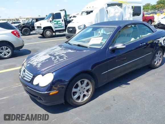 2004 Mercedes-Benz CLK 320 z VIN WDBTK65G84T033363, wystawiony jako IAAI lot #42279646 z przebiegiem 97 431 mil mil oraz . Historia ofert i sprzedaży dostępna na DreamBid. Obrazek 2.
