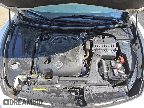 2014 Nissan Maxima SV z VIN 1N4AA5AP3EC443555, wystawiony jako Copart lot #52019515 z przebiegiem 117 521 mil mil oraz Czysty tytuł • Clean title. Historia ofert i sprzedaży dostępna na DreamBid. Obrazek 12.