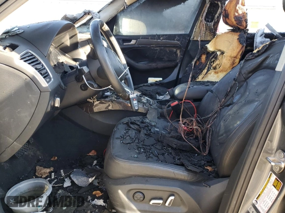 2014 Audi Q5 Prestige with VIN WA1WGAFP2EA054394, listed as a Copart auction lot 83749634 with Not provided miles and Non repairable. Bid and sale history available at DreamBid. Image 7.