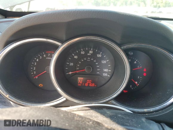 2013 Kia Sorento LX with VIN 5XYKT3A67DG393578, listed as a Copart auction lot 63515725 with 118,168 mi miles and Clean title. Bid and sale history available at DreamBid. Image 9.