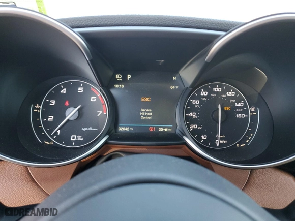 2018 Alfa Romeo Giulia Ti Sport with VIN ZARFAEEN7J7564087, listed as a Copart auction lot 48543855 with 32,642 mi miles and Salvage Title. Bid and sale history available at carsss.com. Image 9.
