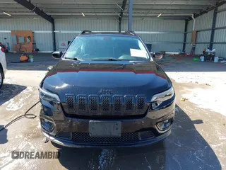 2019 Jeep Cherokee Latitude Plus with VIN 1C4PJMLB1KD465933, listed as a IAAI auction lot 42624557 with 68,045 mi miles and . Bid and sale history available at DreamBid. Image 13.