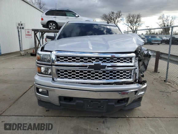 2015 Chevrolet Silverado 1500 LT with VIN 3GCPCREC3FG533011, listed as a Copart auction lot 45026255 with 118,852 mi miles and Salvage Title. Bid and sale history available at DreamBid. Image 5.