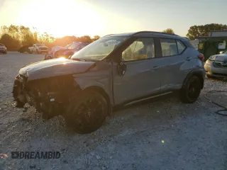 2021 Nissan Kicks SR with VIN 3N1CP5DV2ML561808, listed as a Copart auction lot 76623724 with 43,218 mi miles and Non Repairable. Bid and sale history available at DreamBid. Image 1.