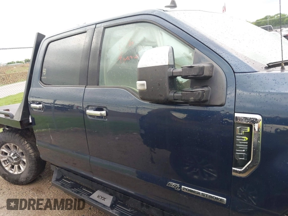 2019 Ford F-250 XL with VIN 1FT7W2BT8KEF65313, listed as a IAAI auction lot 42107459 with 194,049 mi miles and . Bid and sale history available at DreamBid. Image 13.