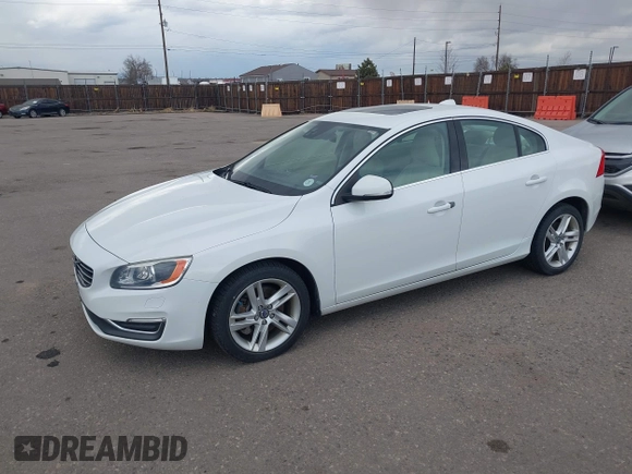 2015 Volvo S60 T5 Platinum with VIN YV1612TM2F1335209, listed as a IAAI auction lot 41722585 with 93,379 mi miles. Bid and sale history available at carsss.com. Image 17.