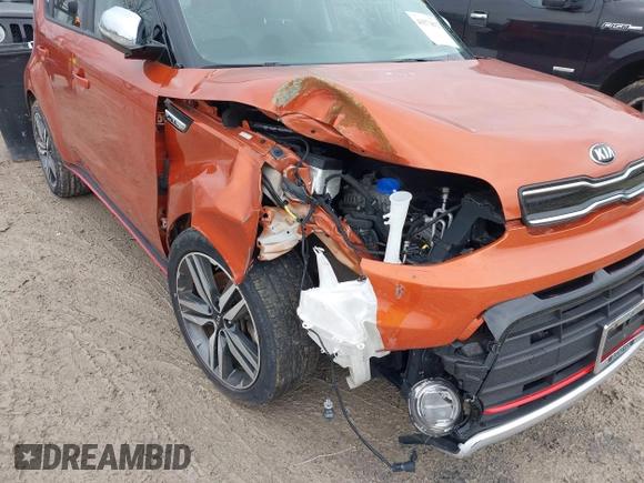 2018 Kia Soul ! with VIN KNDJX3AA6J7571851, listed as a IAAI auction lot 41573832 with 39,114 mi miles. Bid and sale history available at carsss.com. Image 6.