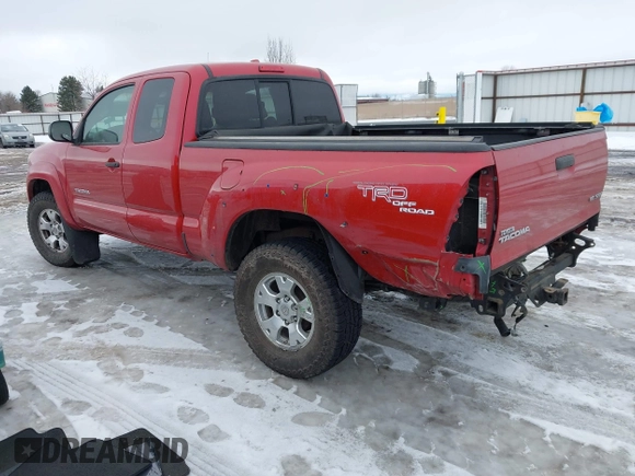 2009 Toyota Tacoma with VIN 5TEUU42N29Z630198, listed as a IAAI auction lot 41626550 with 141,173 mi miles. Bid and sale history available at carsss.com. Image 3.