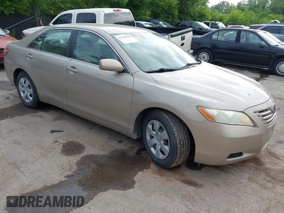 2008 Toyota Camry LE z VIN 4T1BE46K68U774036, wystawiony jako IAAI lot #42349132 z przebiegiem 213 721 mil mil oraz . Historia ofert i sprzedaży dostępna na DreamBid. Obrazek 1.