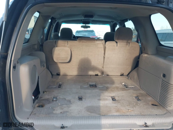 2005 Chevrolet Tahoe LS with VIN 1GNEK13T75J126912, listed as a IAAI auction lot 41370116 with 242,937 mi miles. Bid and sale history available at carsss.com. Image 17.