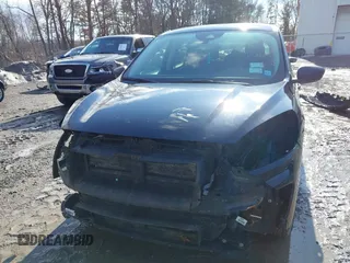 2022 Ford Escape SE with VIN 1FMCU9G68NUB65709, listed as a IAAI auction lot 41686192 with 64,327 mi miles. Bid and sale history available at carsss.com. Image 6.