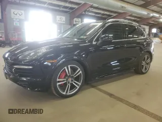 2014 Porsche Cayenne GTS z VIN WP1AD2A24ELA71615, wystawiony jako Copart lot #54121245 z przebiegiem 139 847 mil mil oraz Czysty tytuł • Clean title. Historia ofert i sprzedaży dostępna na DreamBid. Obrazek 1.