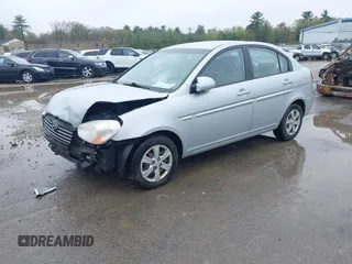 2009 Hyundai Accent Auto GLS с VIN KMHCN46C79U330548, выставлен на аукционе IAAI как лот 42208619 с пробегом 99 072 миль миль и . История ставок и продаж доступна на DreamBid. Изображение 2.