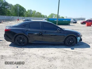 2025 Toyota Camry LE z VIN 4T1DAACK8SU509391, wystawiony jako IAAI lot #42133729 z przebiegiem 10 000 mil mil oraz . Historia ofert i sprzedaży dostępna na DreamBid. Obrazek 14.
