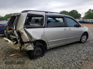 2006 Toyota Sienna CE with VIN 5TDZA23CX6S514174, listed as a Copart auction lot 54004975 with 195,685 mi miles and Salvage Title. Bid and sale history available at DreamBid. Image 3.
