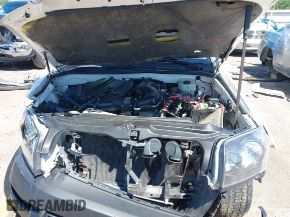 2004 Toyota 4Runner SR5 with VIN JTEBU14R240025253, listed as a IAAI auction lot 42170891 with 238,866 mi miles and . Bid and sale history available at DreamBid. Image 10.