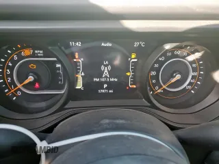 2024 Jeep Wrangler Rubicon z VIN 1C4PJXFG5RW284292, wystawiony jako Copart lot #58743975 z przebiegiem 17 971 mil mil oraz Czysty tytuł • Clean title. Historia ofert i sprzedaży dostępna na DreamBid. Obrazek 9.