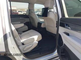 2022 Jeep Wagoneer Series III z VIN 1C4SJVDT4NS144766, wystawiony jako IAAI lot #42013510 z przebiegiem 18 954 mil mil oraz . Historia ofert i sprzedaży dostępna na DreamBid. Obrazek 8.