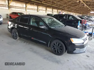 2012 Volkswagen Jetta SE z VIN 3VWDP7AJ7CM419717, wystawiony jako Copart lot #64624805 z przebiegiem 151 271 mil mil oraz Czysty tytuł • Clean title. Historia ofert i sprzedaży dostępna na DreamBid. Obrazek 4.