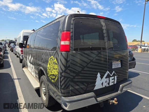 2012 Chevrolet Express Passenger 1LT с VIN 1GAZG1FG2C1159073, выставлен на аукционе IAAI как лот 42619812 с пробегом 90 220 миль миль и . История ставок и продаж доступна на DreamBid. Изображение 2.