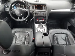 2013 Audi Q7 3.0L TDI Vorsprung Edition with VIN WA1WMCFE1DD003517, listed as a Copart auction lot 44537485 with 161,067 mi miles and Salvage Title. Bid and sale history available at carsss.com. Image 8.