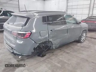 2024 Jeep Compass Latitude Lux с VIN 3C4NJDFN1RT601432, выставлен на аукционе IAAI как лот 41586810 с пробегом 17 406 миль миль и . История ставок и продаж доступна на DreamBid. Изображение 4.