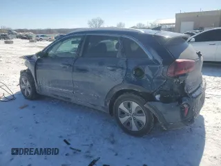 2021 Kia Niro LX with VIN KNDCB3LC0M5485909, listed as a Copart auction lot 46037385 with 0 mi miles and Salvage Title. Bid and sale history available at carsss.com. Image 2.