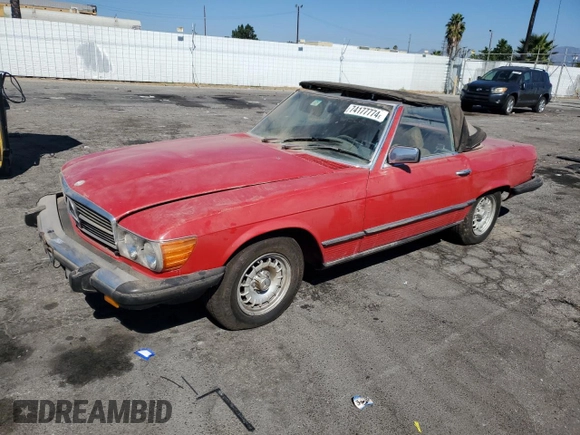 1985 Mercedes-Benz SL with VIN WDBBA45C9FA017476, listed as a Copart auction lot 74177774 with 135,805 mi miles and Salvage title. Bid and sale history available at DreamBid. Image 1.