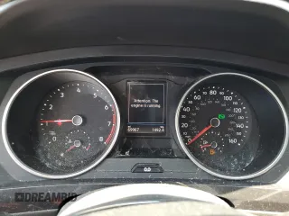 2021 Volkswagen Tiguan SE with VIN 3VV3B7AX6MM078802, listed as a Copart auction lot 61371795 with 69,967 mi miles and Salvage title. Bid and sale history available at DreamBid. Image 9.