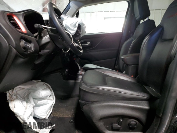 2023 Jeep Renegade Trailhawk with VIN ZACNJDC18PPP32439, listed as a Copart auction lot 43872655 with 21,440 mi miles and Salvage title. Bid and sale history available at DreamBid. Image 7.