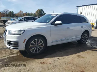 2019 Audi Q7 Premium Plus z VIN WA1LAAF74KD023923, wystawiony jako Copart lot #83977234 z przebiegiem 66 043 mil mil oraz Szkody całkowita. Historia ofert i sprzedaży dostępna na DreamBid. Obrazek 1.