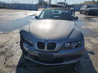 2002 BMW Z3 2.5 z VIN 4USCN334X2LK51845, wystawiony jako Copart lot #48044055 z przebiegiem 163 214 mil mil oraz Szkoda całkowita • Salvage title. Historia ofert i sprzedaży dostępna na DreamBid. Obrazek 5.