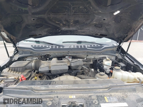 2019 Ford F-250 XL with VIN 1FT7W2B60KEG82555, listed as a IAAI auction lot 42203933 with 163,407 mi miles and . Bid and sale history available at DreamBid. Image 10.