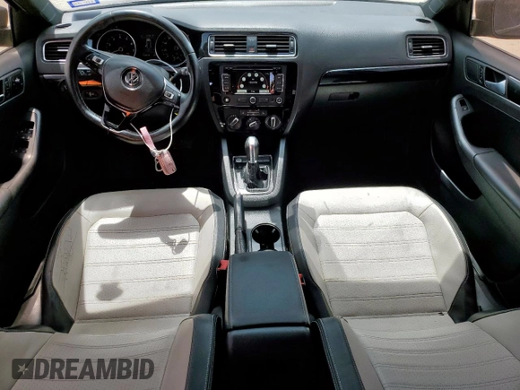 2015 Volkswagen Jetta SE с VIN 3VWD17AJ2FM216174, выставлен на аукционе Copart как лот 63268445 с пробегом 154 174 миль миль и Списание • Salvage title. История ставок и продаж доступна на DreamBid. Изображение 8.