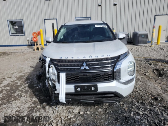 2022 Mitsubishi Outlander ES with VIN JA4J4TA80NZ064728, listed as a Copart auction lot 49327395 with 64,038 mi miles and Non Repairable. Bid and sale history available at carsss.com. Image 5.