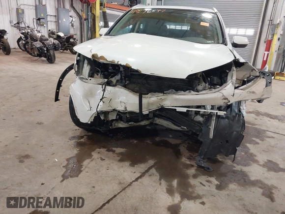 2014 Honda CR-V EX-L with VIN 5J6RM3H72EL012391, listed as a IAAI auction lot 41596897 with 99,000 mi miles and . Bid and sale history available at carsss.com. Image 6.