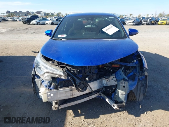 2018 Toyota C-HR XLE z VIN NMTKHMBXXJR007134, wystawiony jako IAAI lot #42004283 z przebiegiem 174 336 mil mil oraz . Historia ofert i sprzedaży dostępna na DreamBid. Obrazek 13.