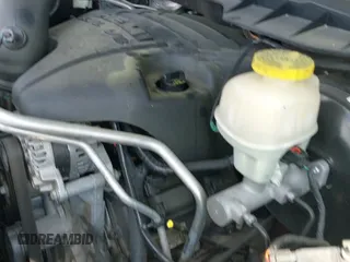 2017 Ram 1500 Express z VIN 3C6RR6KTXHG783074, wystawiony jako IAAI lot #42139881 z przebiegiem 158 633 mil mil oraz . Historia ofert i sprzedaży dostępna na DreamBid. Obrazek 19.