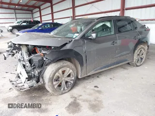 2023 Toyota bZ4X XLE z VIN JTMABACA6PA029144, wystawiony jako IAAI lot #42245153 z przebiegiem Nie podano mil oraz . Historia ofert i sprzedaży dostępna na DreamBid. Obrazek 2.