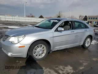 2007 Chrysler Sebring Limited z VIN 1C3LC66K07N548825, wystawiony jako Copart lot #45142015 z przebiegiem 240 543 mil mil oraz Szkody całkowita. Historia ofert i sprzedaży dostępna na DreamBid. Obrazek 1.