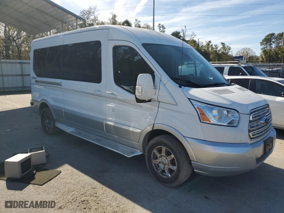 2017 Ford Transit Van with VIN 1FTYR2CG6HKA69191, listed as a Copart auction lot 89069345 with 30,038 mi miles and Salvage Title. Bid and sale history available at carsss.com. Image 4.