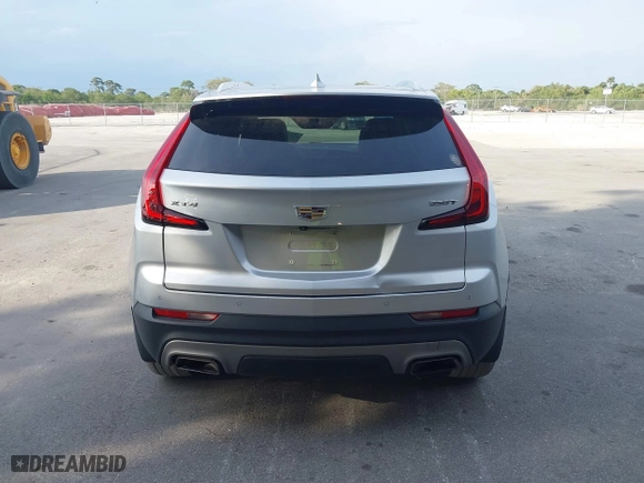 2020 Cadillac XT4 FWD Premium Luxury with VIN 1GYFZCR44LF060642, listed as a IAAI auction lot 41624689 with 37,901 mi miles. Bid and sale history available at carsss.com. Image 16.