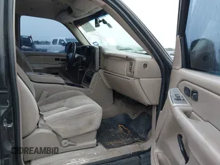 2005 Chevrolet Silverado 1500 LT with VIN 2GCEK13T451222239, listed as a IAAI auction lot 42035279 with 191,439 mi miles and . Bid and sale history available at DreamBid. Image 5.